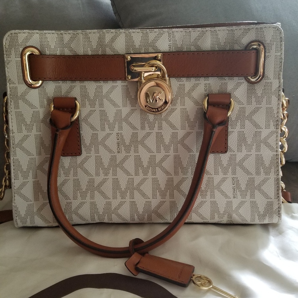 Authentic Michael kors Hamilton MK purse